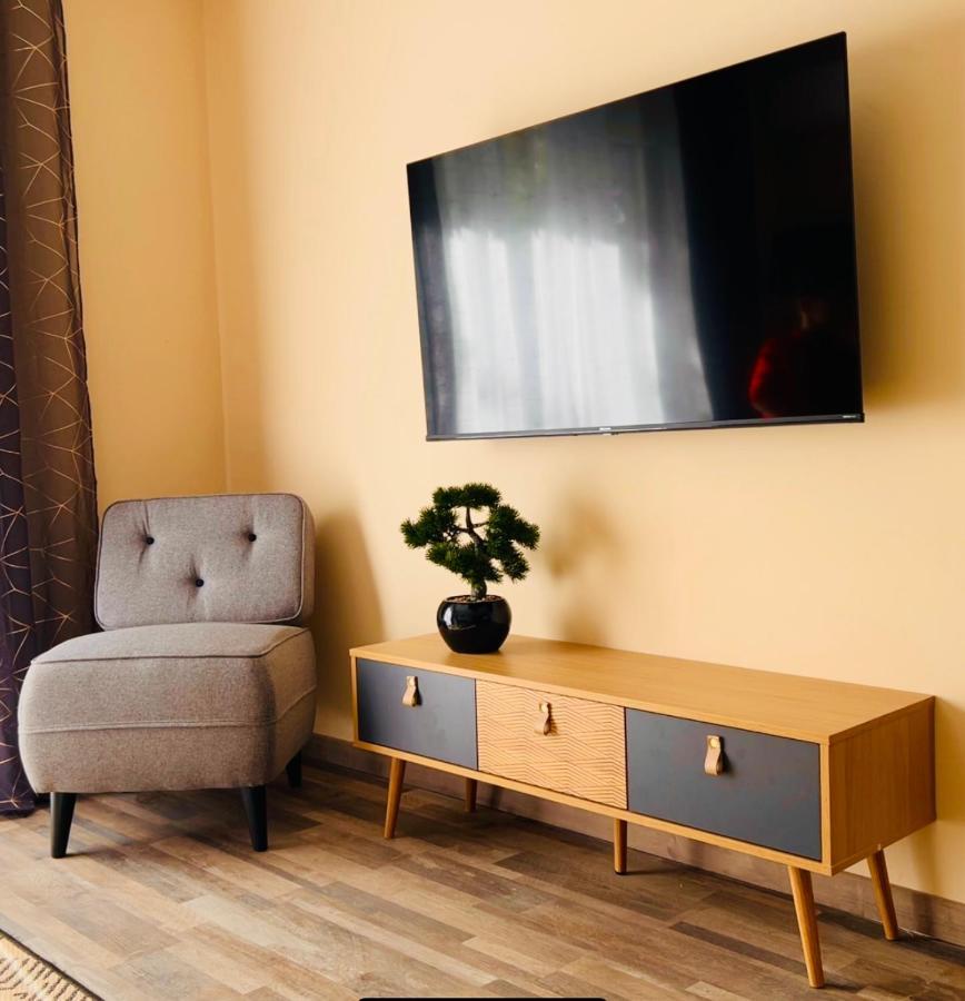 Apartamento Pluton Montpellier Exterior foto