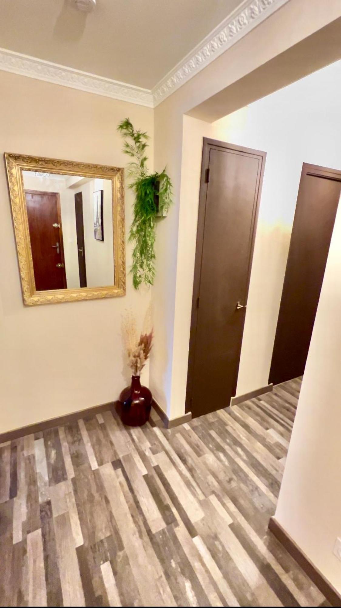 Apartamento Pluton Montpellier Exterior foto